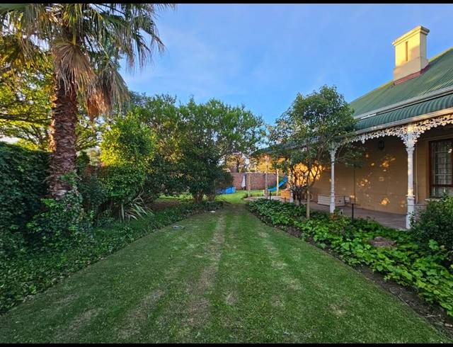 4 BEDROOM HOUSE FOR SALE IN TOP TOWN